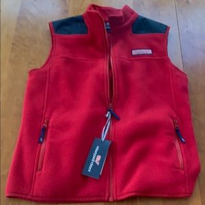 vineyard vines red vest